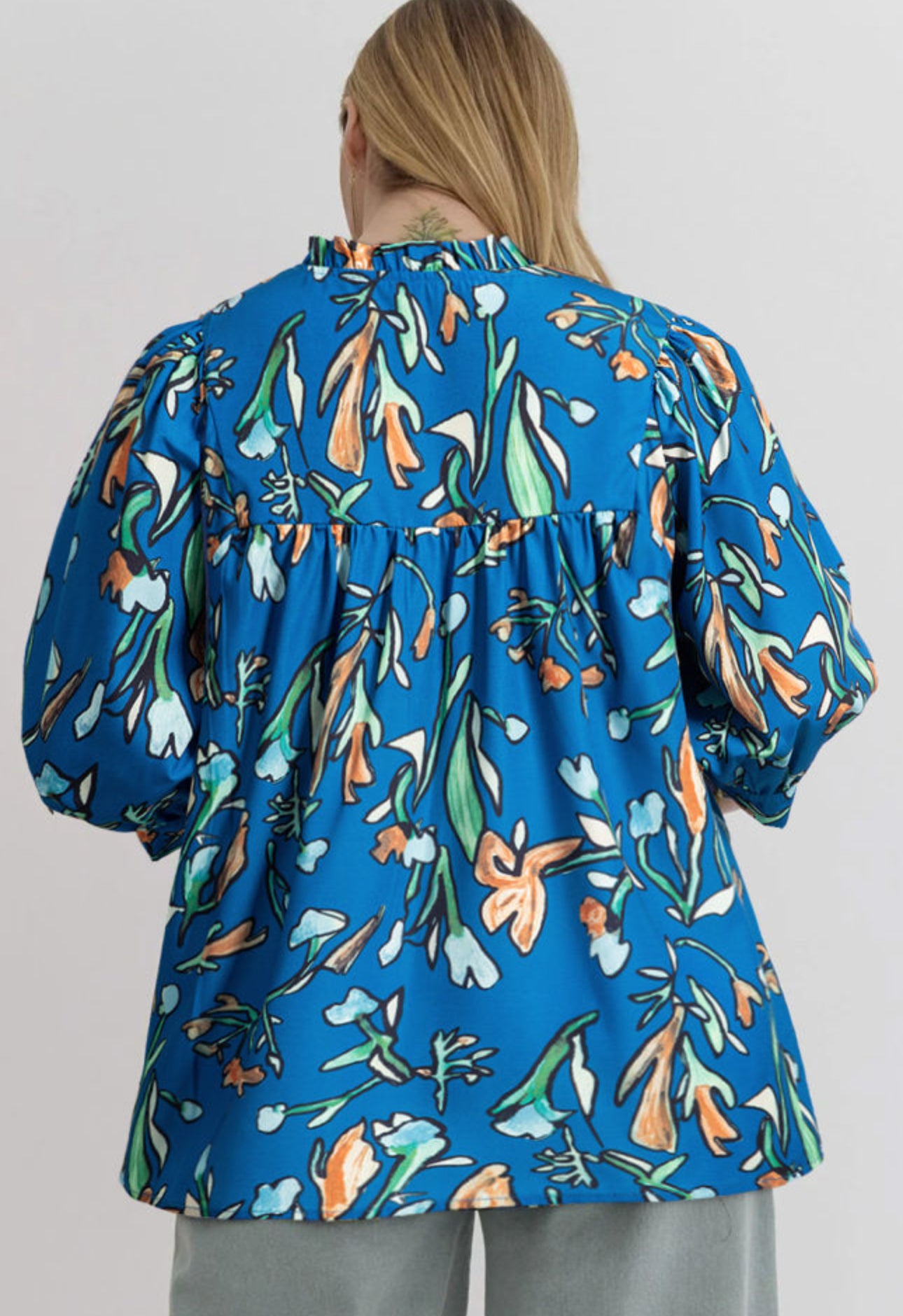 Sapphire Meadow Blouse - Curvy